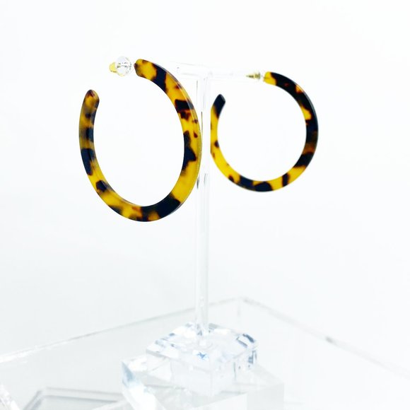 Tortoise Shell Hoop Earrings - Picture 1 of 3